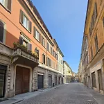Salotto Corso Garibaldi Gæstehus Piacenza