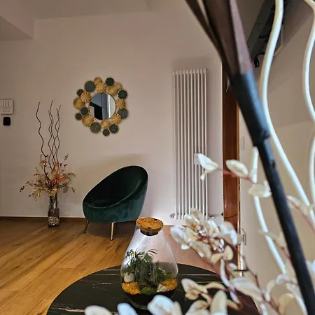 Salotto Corso Garibaldi Piacenza