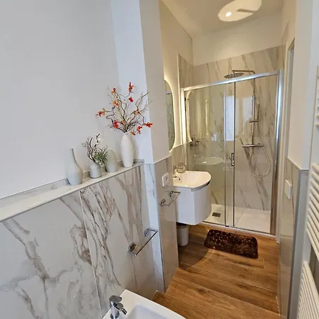 Maison d'hôtes Salotto Corso Garibaldi Plaisance