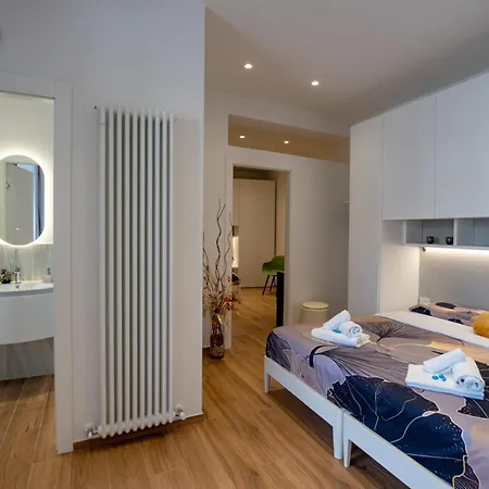 Vendégház Salotto Corso Garibaldi 3*