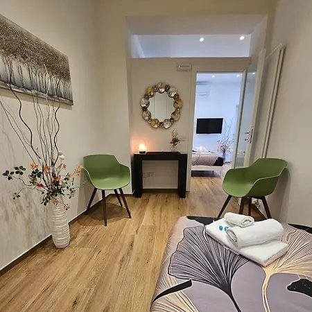 Salotto Corso Garibaldi 3*