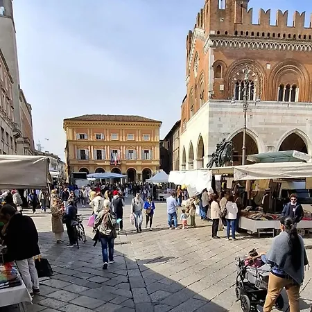 Salotto Corso Garibaldi Affittacamere 3*