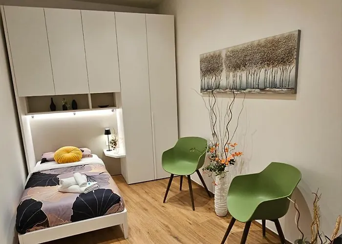 Salotto Corso Garibaldi 3* Piacenza