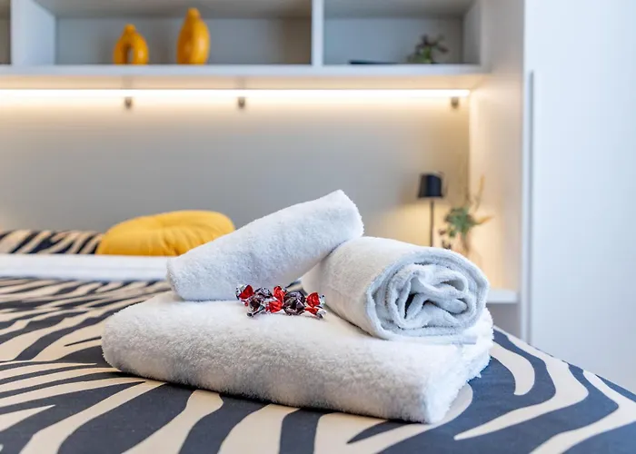 Konukevi Salotto Corso Garibaldi 3*