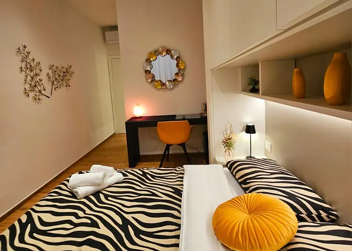 Salotto Corso Garibaldi 3*