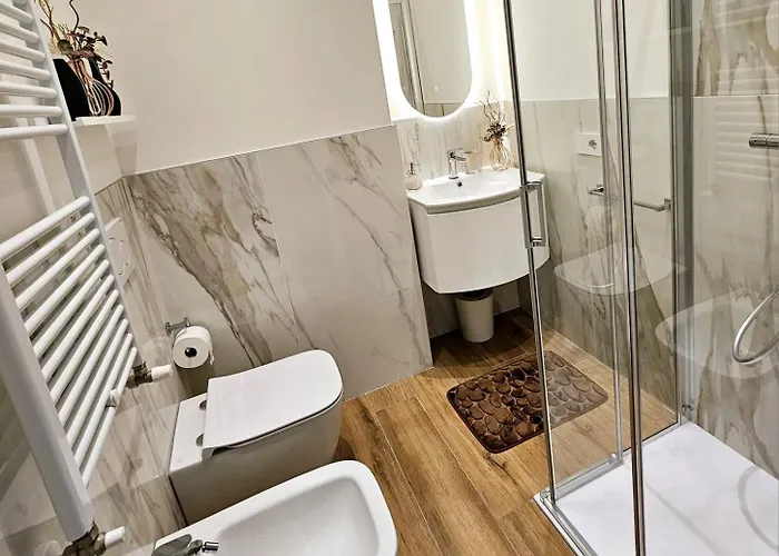 Salotto Corso Garibaldi 3*