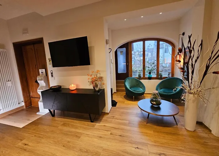 Salotto Corso Garibaldi 3*